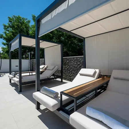 Appartamento With Swimming Pool Lopar, Rab - 25837 *